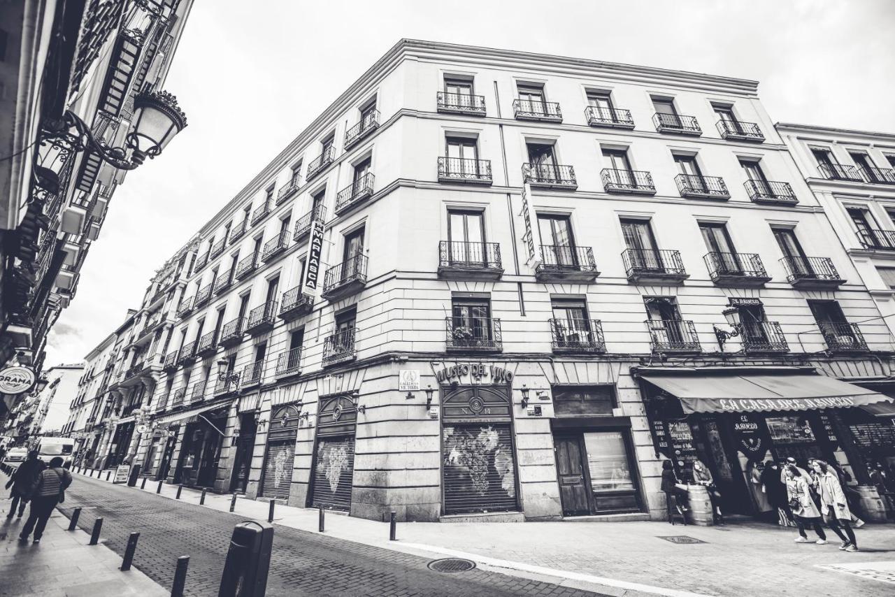 Hostal Marlasca Madrid Bagian luar foto