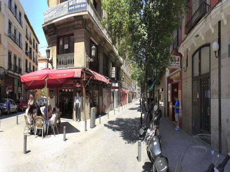 Hostal Marlasca Madrid Bagian luar foto