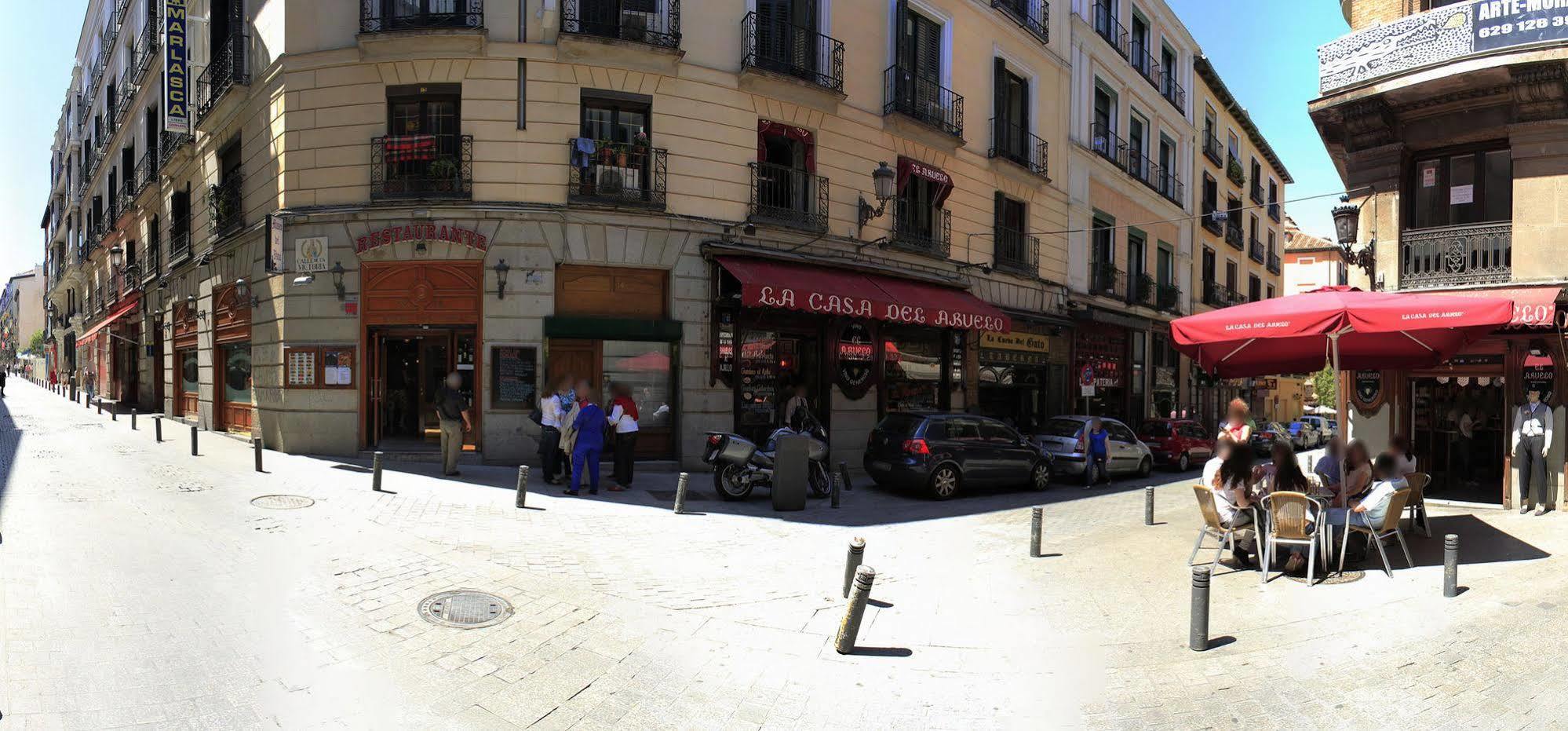 Hostal Marlasca Madrid Bagian luar foto
