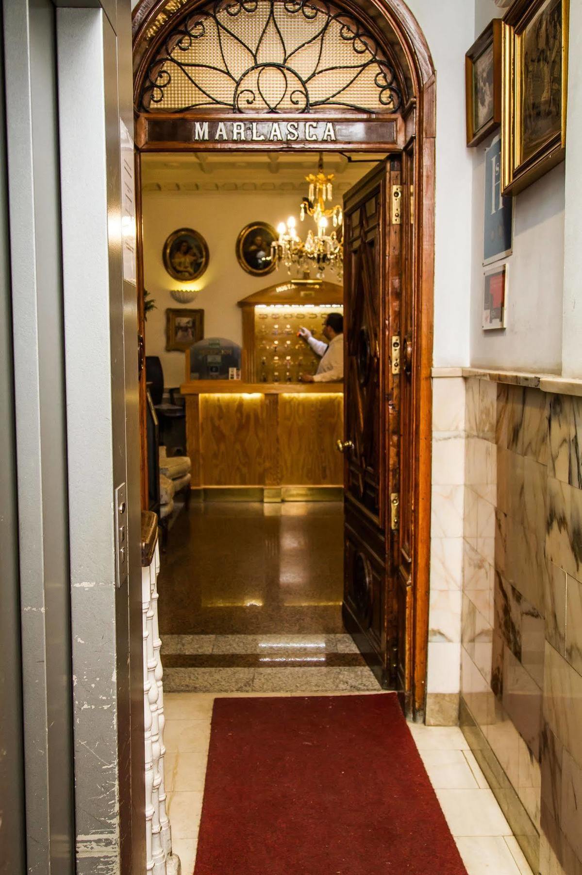Hostal Marlasca Madrid Bagian luar foto