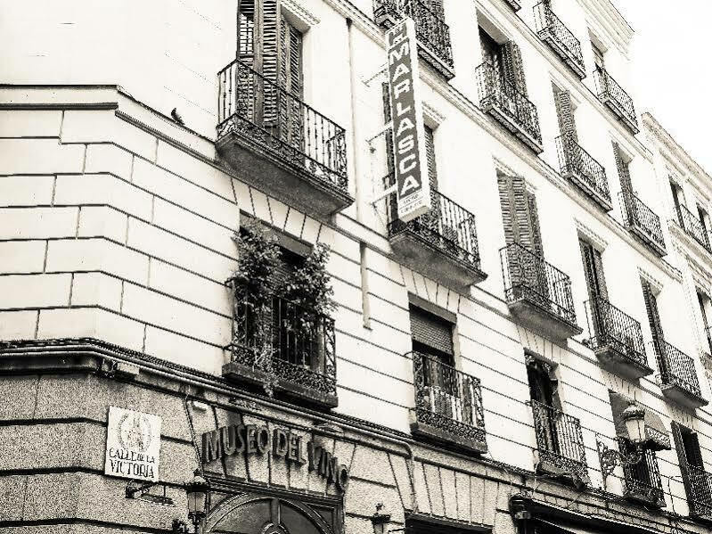 Hostal Marlasca Madrid Bagian luar foto